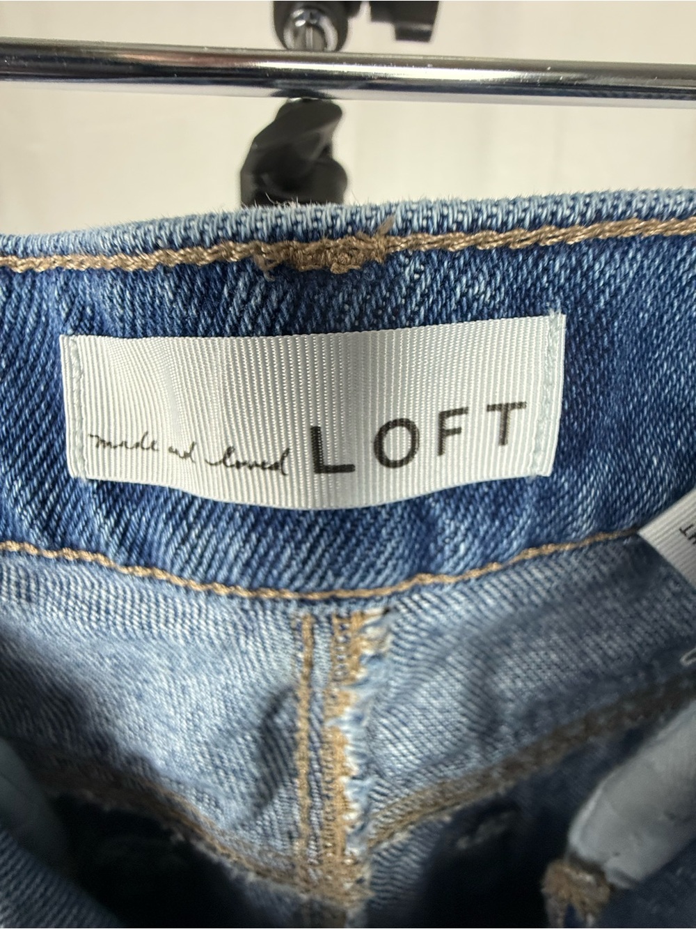 LOFT  Relaxed Straight Jeans Mid Vintage Wash Size 29/8 High Rise - Picture 8 of 11